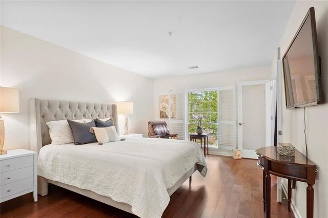 28206 Plantation NE Drive 206, Atlanta, GA 30324