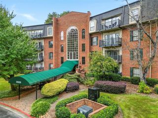 28206 Plantation NE Drive 206, Atlanta, GA 30324