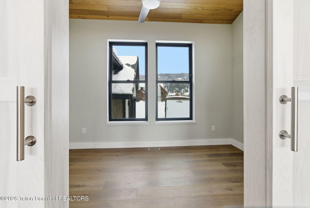 623 ROYAL ELK Circle, Victor, ID 83455 photo 29