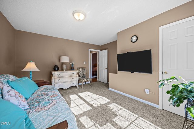 409 Brown Circle, Rolesville, NC 27571