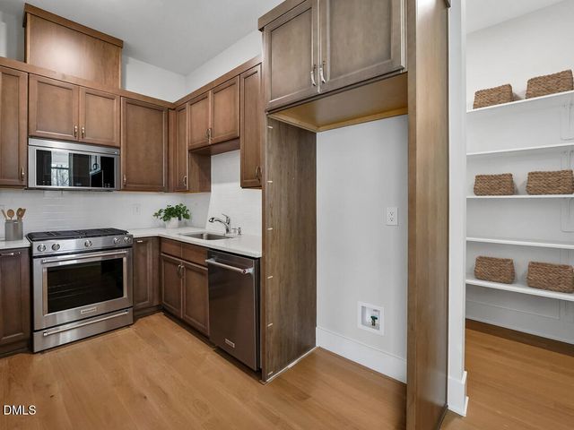 6337 Granary Farm Lane, Fuquay Varina, NC 27526