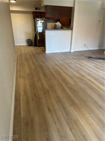 3135 South Mojave Road 218, Las Vegas, NV 89121