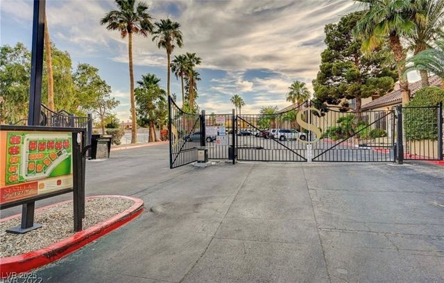 3135 South Mojave Road 218, Las Vegas, NV 89121