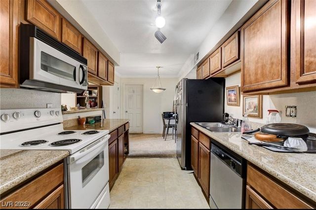 3135 South Mojave Road 218, Las Vegas, NV 89121