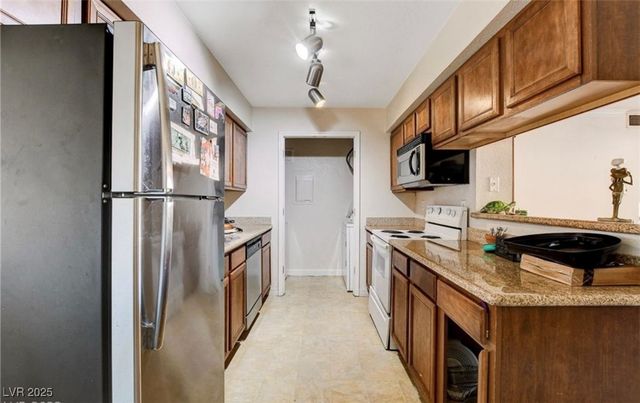 3135 South Mojave Road 218, Las Vegas, NV 89121