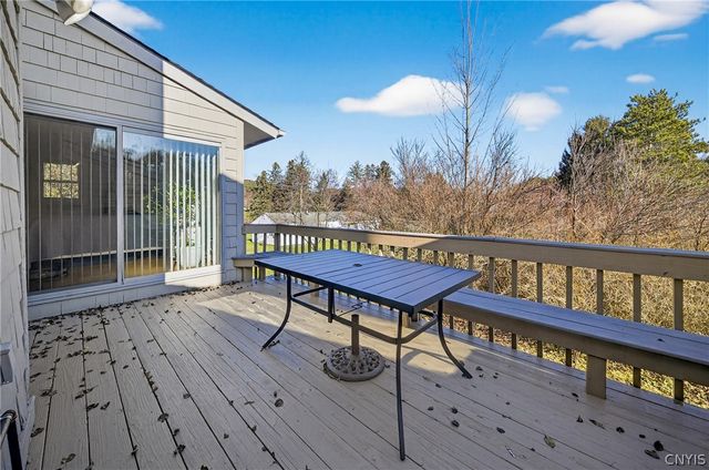 6233 The Hamlet, Dewitt, NY 13078