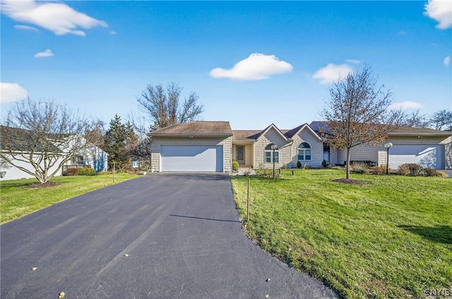 6233 The Hamlet, Dewitt, NY 13078