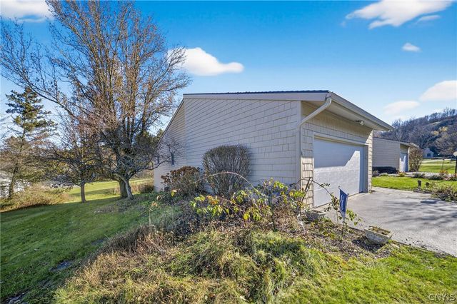 6233 The Hamlet, Dewitt, NY 13078
