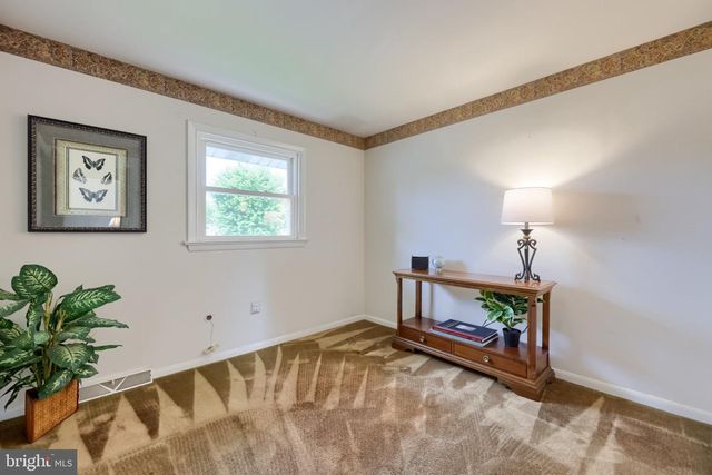 2135 BROCKTON RD, Lancaster, PA 17601