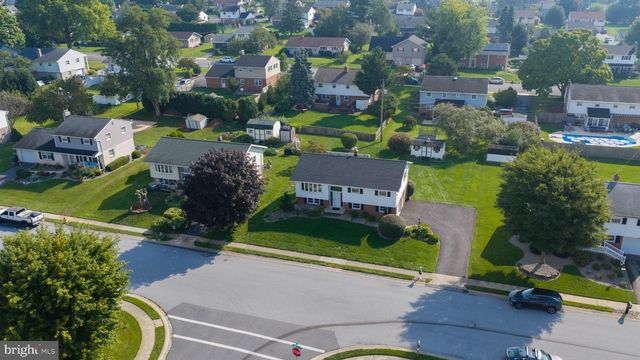 2135 BROCKTON RD, Lancaster, PA 17601