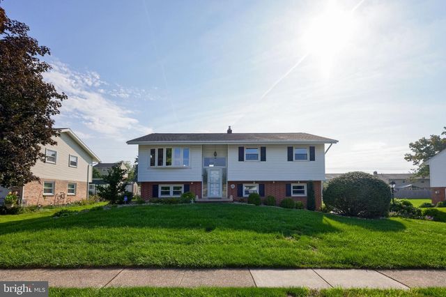 2135 BROCKTON RD, Lancaster, PA 17601