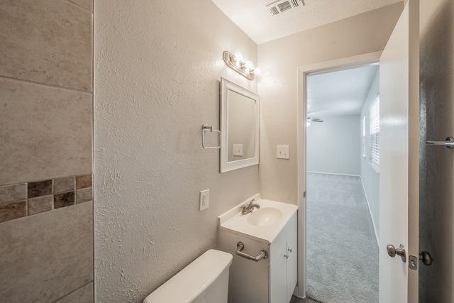 4140 Wilshire Boulevard, Dallas, TX 75241