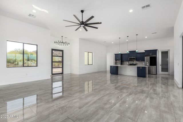 14902 W OBERLIN Way, Surprise, AZ 85387