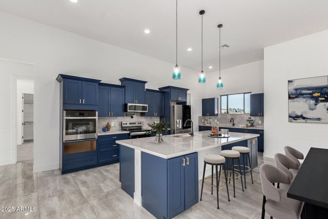 14902 W OBERLIN Way, Surprise, AZ 85387