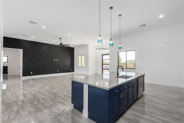 14902 W OBERLIN Way, Surprise, AZ 85387