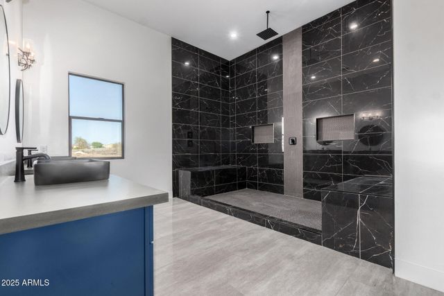 14902 W OBERLIN Way, Surprise, AZ 85387