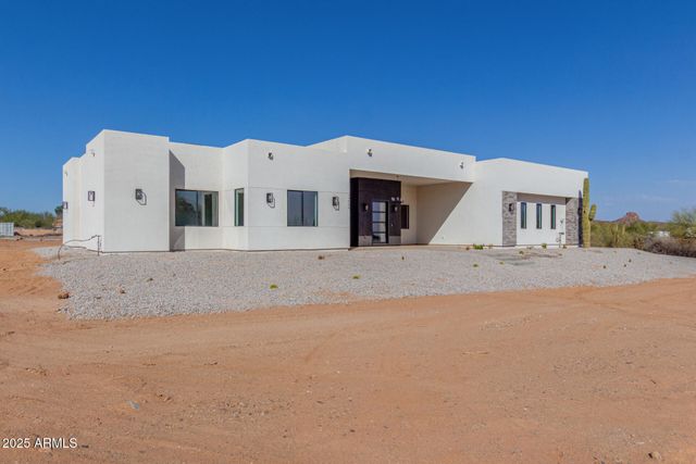 14902 W OBERLIN Way, Surprise, AZ 85387