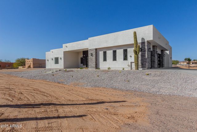 14902 W OBERLIN Way, Surprise, AZ 85387