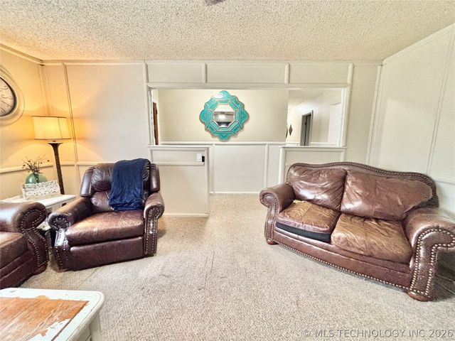 110 N Old State Hwy 2, Whitefield, OK 74472