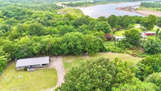 110 N Old State Hwy 2, Whitefield, OK 74472