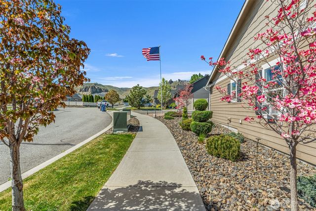 628 Craig Avenue, Wenatchee, WA 98801