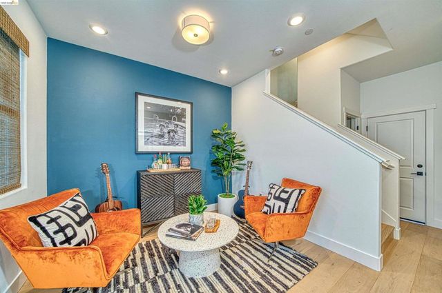 28929 Parkridge Loop 80, Hayward, CA 94544