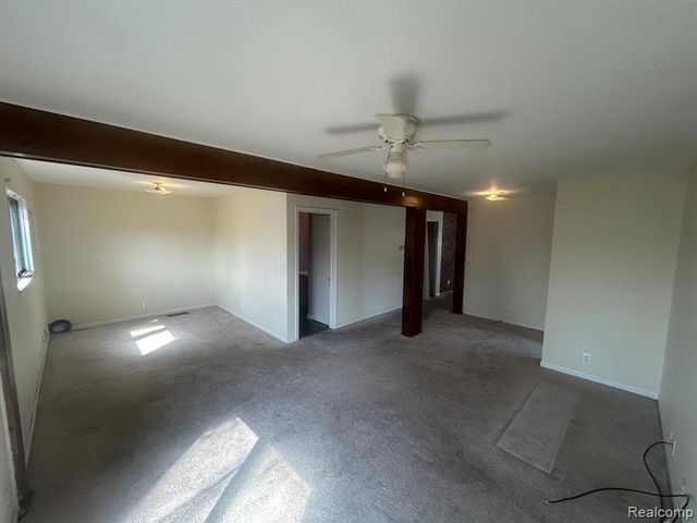 25651 Mcdonald Street, Dearborn Heights, MI 48125