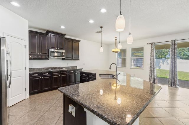 6706 RIVERSIDE BLUFFS DRIVE, Riverview, FL 33578