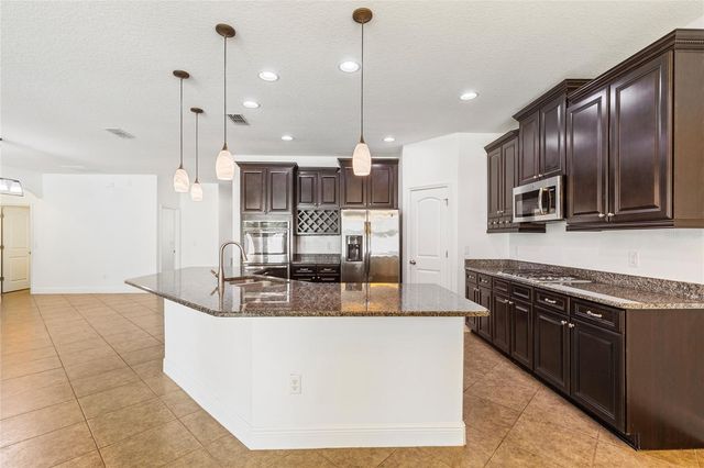 6706 RIVERSIDE BLUFFS DRIVE, Riverview, FL 33578