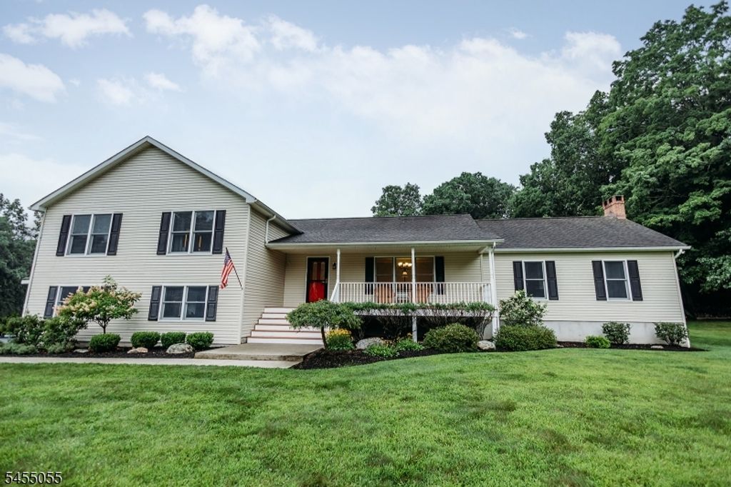 7 Twin Pond Rd, Montague Twp., NJ 07827 — exterior