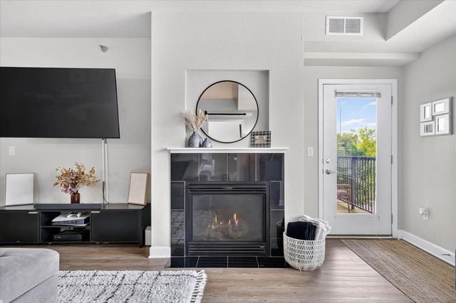 1155 Ford Road 203, Saint Louis Park, MN 55426