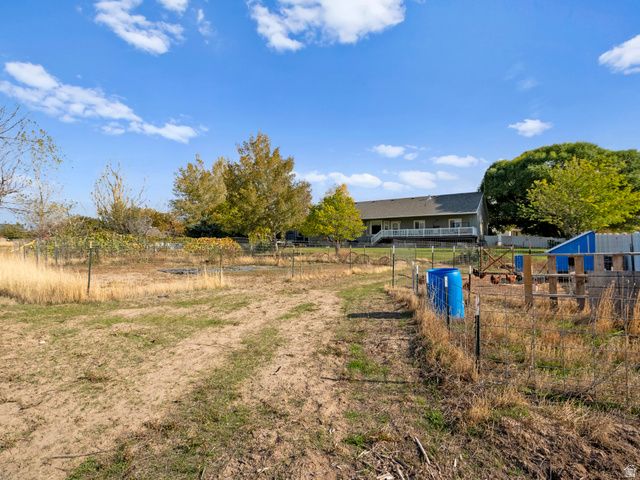 1010 S ANNA EKINS MEMORIAL LN, Genola, UT 84655