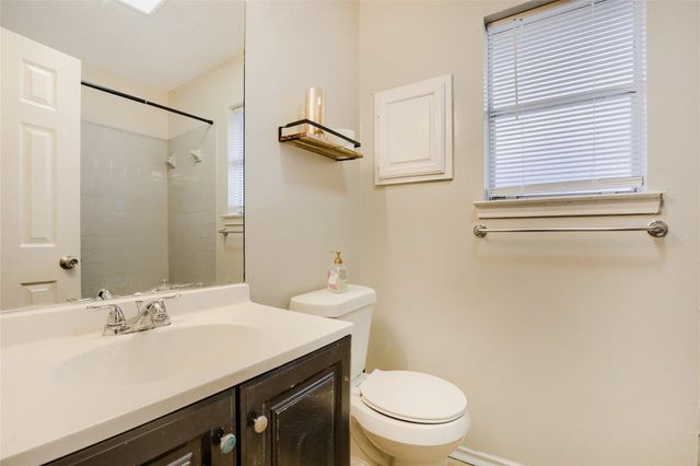 16402 Parkway DR, Pflugerville, TX 78660
