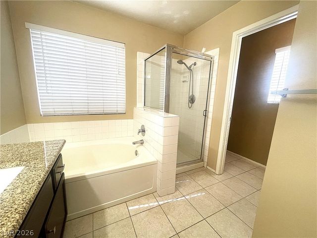 1420 Desert Hills Drive, Las Vegas, NV 89117