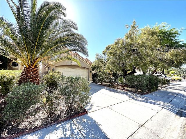 1420 Desert Hills Drive, Las Vegas, NV 89117