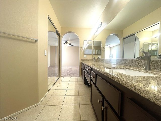 1420 Desert Hills Drive, Las Vegas, NV 89117