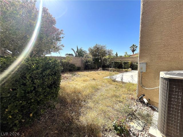 1420 Desert Hills Drive, Las Vegas, NV 89117
