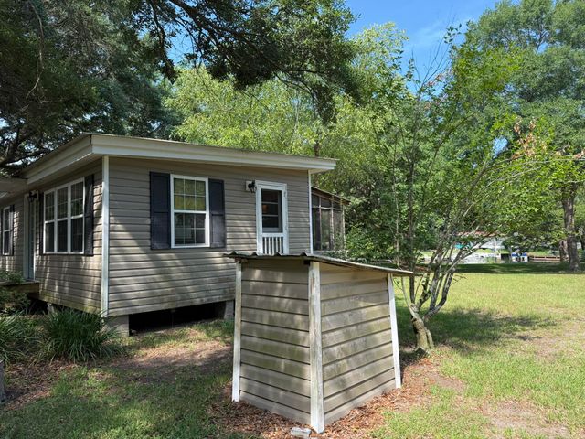 194 Lime Spring Road, Cross, SC 29436