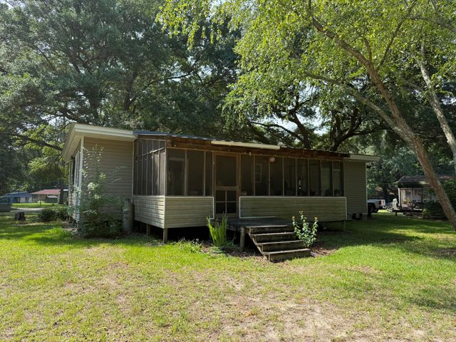 194 Lime Spring Road, Cross, SC 29436