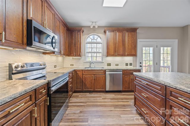 8409 Bampton Drive, Concord, NC 28027