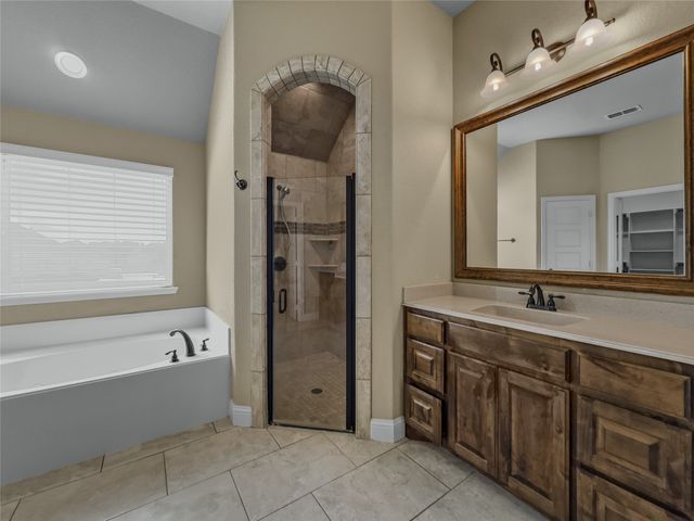 103 Susan Lane, Weatherford, TX 76087