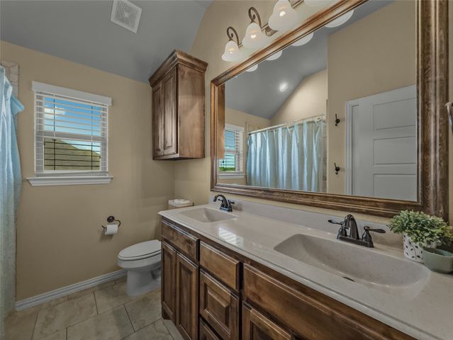 103 Susan Lane, Weatherford, TX 76087