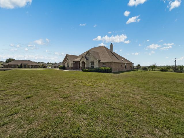 103 Susan Lane, Weatherford, TX 76087