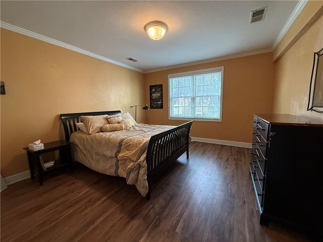 227 Edelweiss Dr, Mccandless, PA 15090