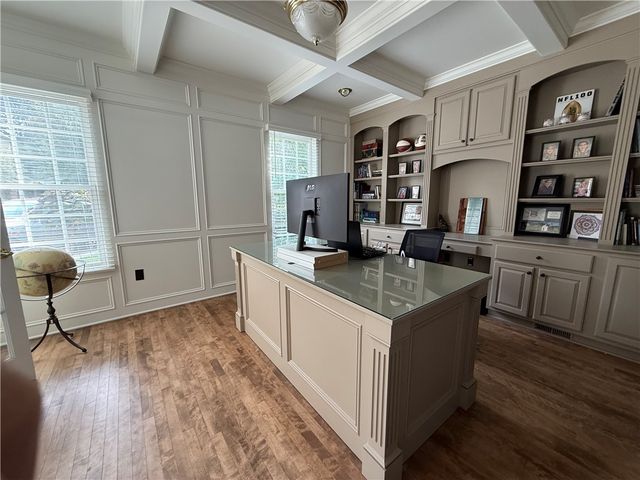 227 Edelweiss Dr, Mccandless, PA 15090