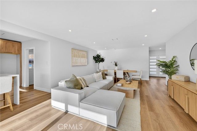 15529 Cornuta, Bellflower, CA 90706