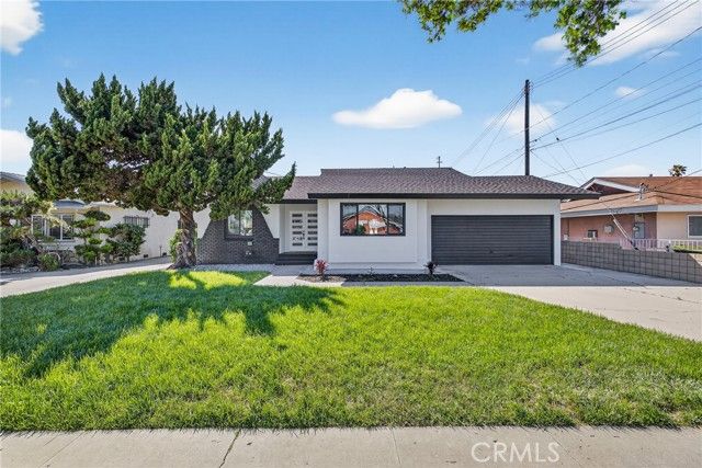 15529 Cornuta, Bellflower, CA 90706