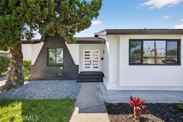 15529 Cornuta, Bellflower, CA 90706