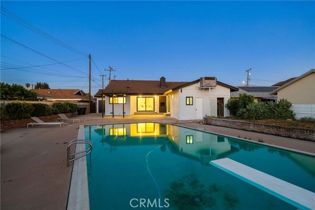 15529 Cornuta, Bellflower, CA 90706