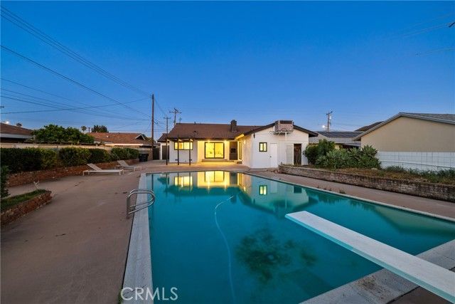 15529 Cornuta, Bellflower, CA 90706